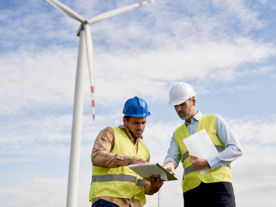 hombres aerogenerado